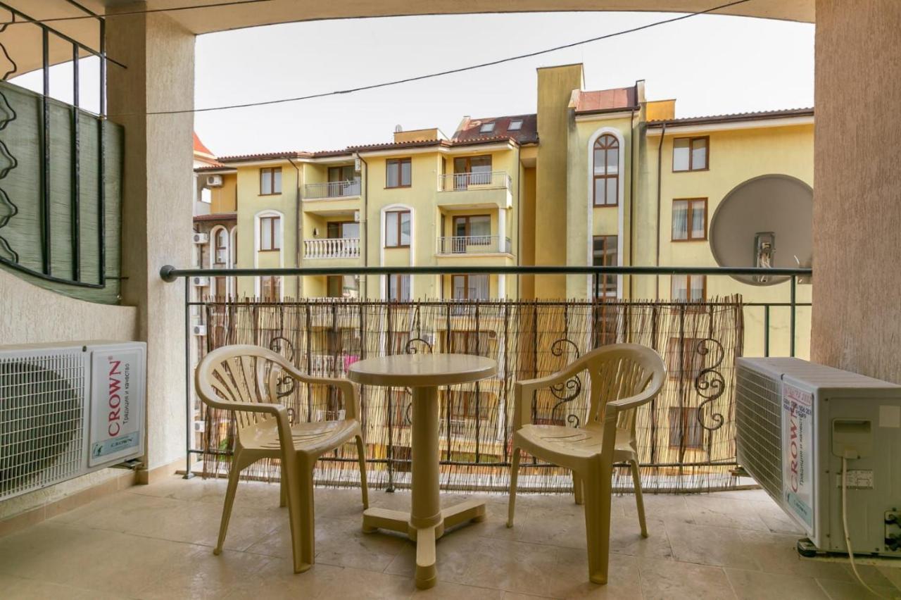 Avalon Appartament Da Lary Slantschew brjag Exterior foto
